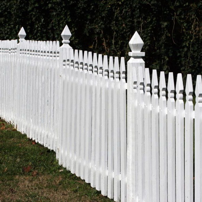 white wood fence installation in Wichita Falls Texas